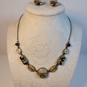 Source Unknown Green and Black Glass Cabochon Necklace with Silver-Tone Accents